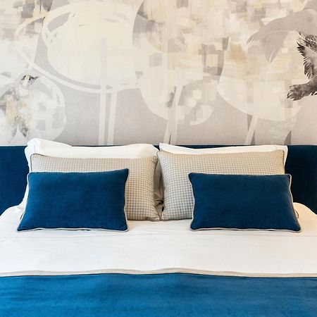 Appartamento Donna Giacinta Blu Luxury Flat Bari Esterno foto
