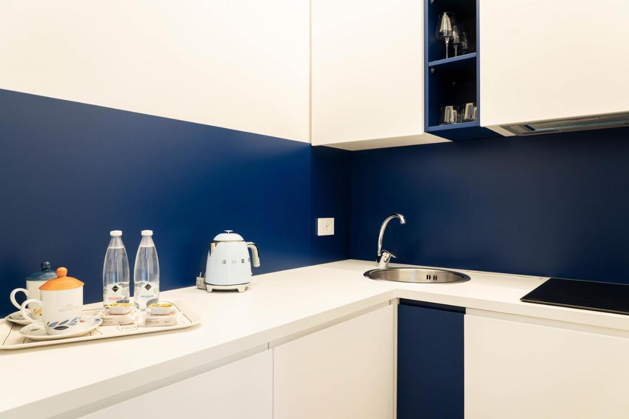 Appartamento Donna Giacinta Blu Luxury Flat Bari Esterno foto