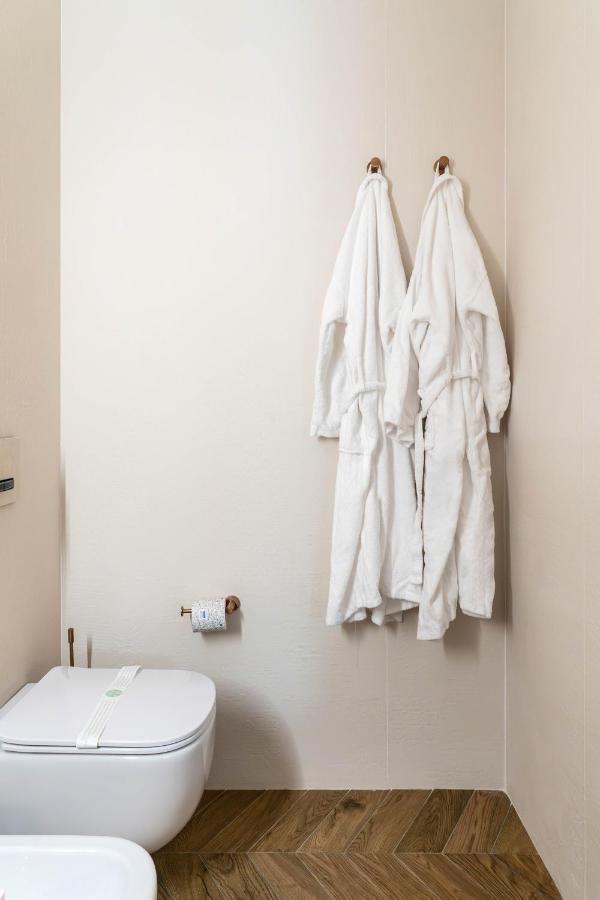 Appartamento Donna Giacinta Blu Luxury Flat Bari Esterno foto