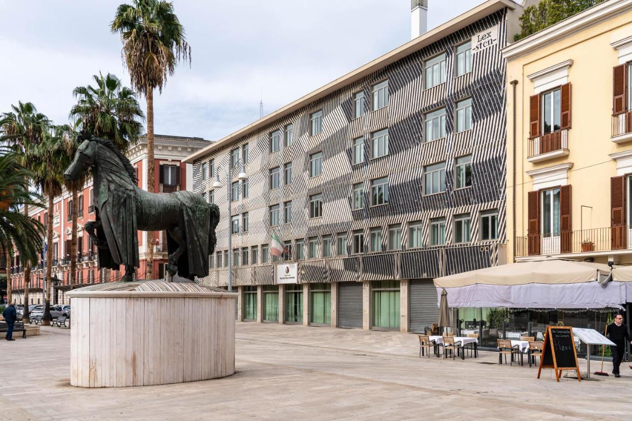 Appartamento Donna Giacinta Blu Luxury Flat Bari Esterno foto